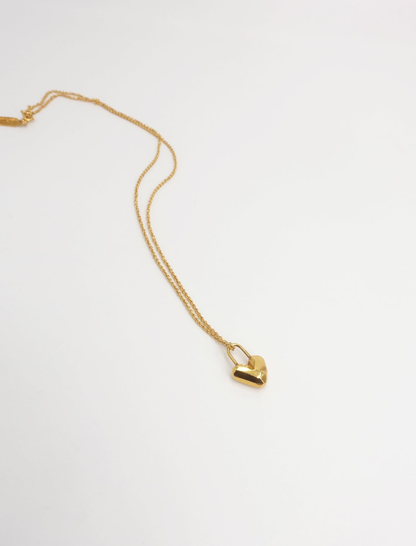 H0028 Gold